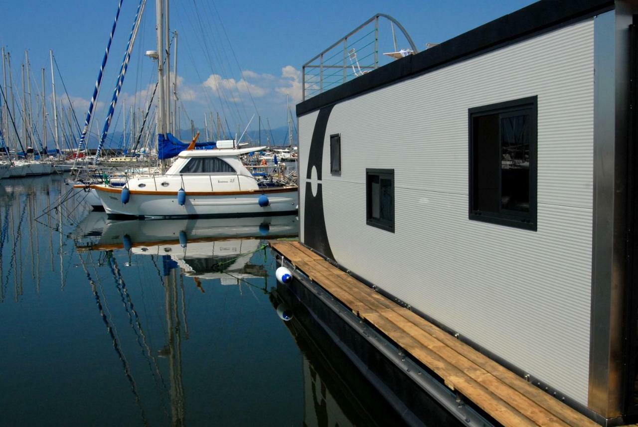 فندق House Boat Luxury كالياري المظهر الخارجي الصورة